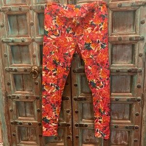 LuLaRoe Tall & Curvy leggings XL Plus